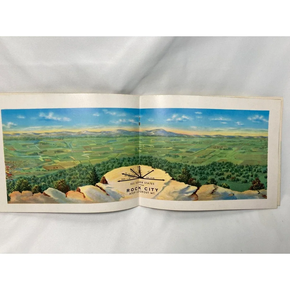 Vintage Rock City Gardens Souvenir Book Lookout Mountain‎ 1953 Curt Teich